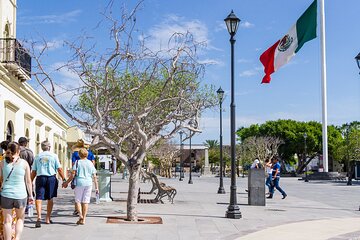 Thursday's Art Walk in San Jose del Cabo