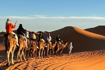 Merzouga Via Zagora Desert Tour in 4 Days 