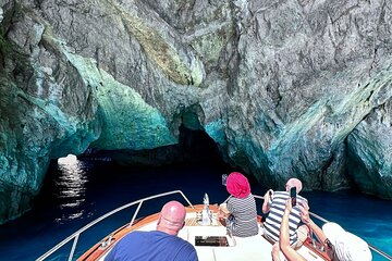 Capri Daily Boat Tour