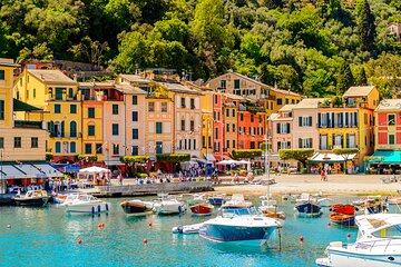 From Milan: Genoa day trip with Portofino exclusive boat ride