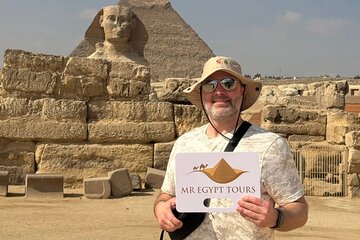 comfort Day tour to Giza pyramids & sphinx, saqqara and Memphis 