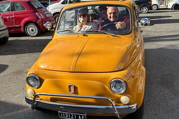 Private Tour of Rome via Fiat 500 Vintage Car 