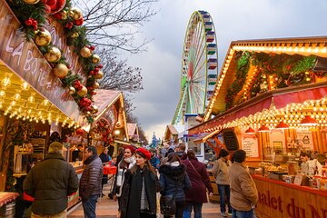 Paris Christmas Market Tour Notre Dame and Festive Food Tasting