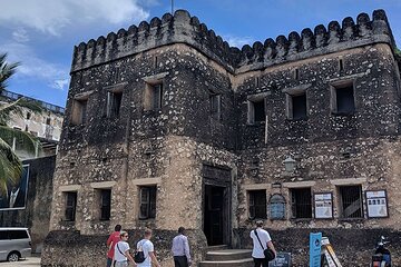 Discover the Stone Town City and Prison Island