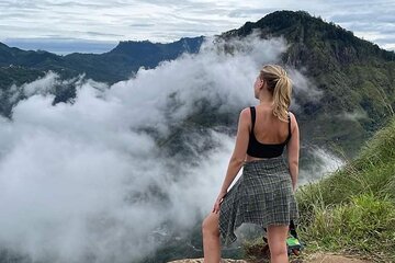 Ceylon Up Country TEA, SIGIRIYA & Ella with Train Ride[B&B Basis]