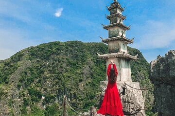 2 Days Hoa Lu Tam Coc & Mua Cave Tour