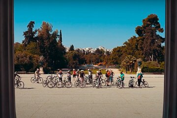 Small-Group Athens Scenic e-Bike Tour