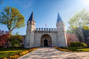 Istanbul Half Day Morning Topkapı Palace and Grand Bazaar Tour