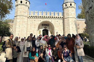 Istanbul Old Town Day Tour with Guide Included