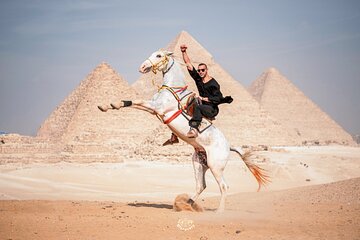 Pyramids of Giza Photoshoot & Tour with Camel, Horse & Shopping