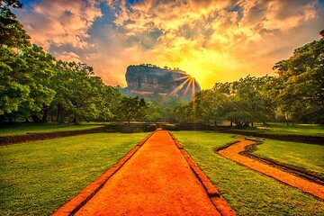 Private 2-days or 3-days Customize Tour Package in Sigiriya