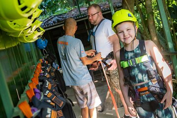 Manuel Antonio: Canopy Zip Line and Biological Park Tour