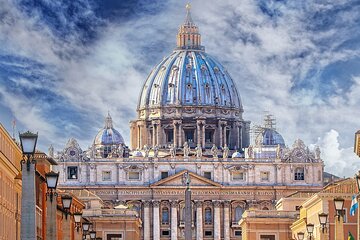 St. Peter's Basilica and Underground Papal Tombs Guided Tour