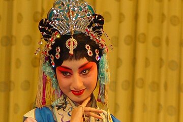 Peking Opera Ticket Booking at Beijing Liyuan Theater
