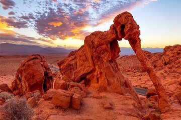 Combo Tour: Valley of Fire & Hoover Dam Full-Day Tour