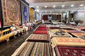 Shopping Carpet in Samarkand