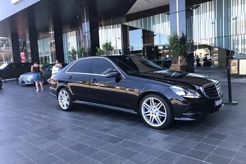 Private Airport Transfer to and From Sydney CBD