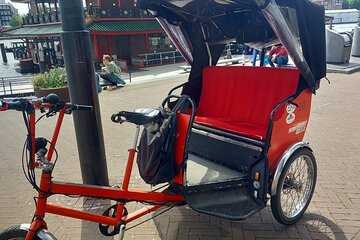 15 Minute Amsterdam Rickshaw Fun Ride Tour