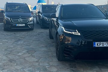 Private CHauffeur 24 Hours Luxury Cars