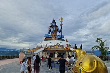 Pokhara Sightseeing Shared Bus Tour