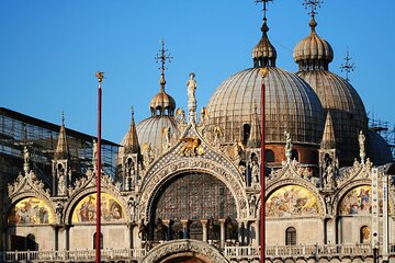 Guided Tour of St. Mark Basilica with Terrace and Museum Access