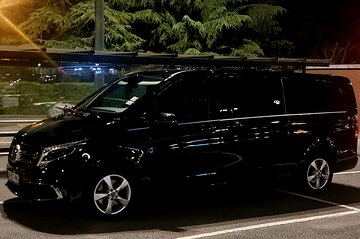 Private Transfer from Paris to CDG Airport
