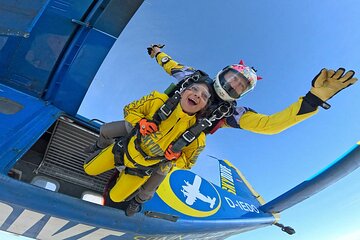 Parachute Jumping in Seville