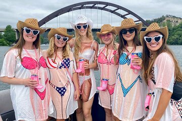 4 Hr Lake Austin Boat Charter with Swim and Sightseeing for 12 
