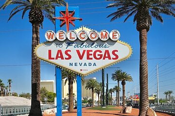 Private Jeep Tours Vegas Sign, Fremont Street,Red Rock Sign Lunch