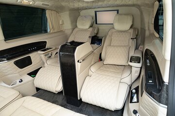 Central London Luxury Senzati Jet Class for a Day