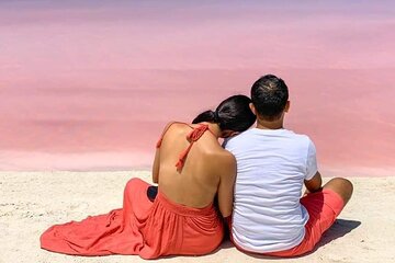Explore Las Coloradas & Rio Lagartos from Riviera Maya 