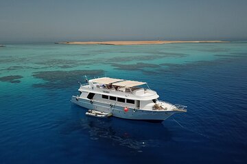 El Gouna Full-Day Snorkeling Tour with Equipment