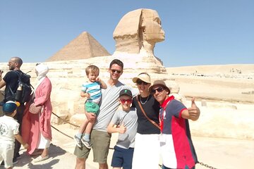 Private Full Day Tour to Giza Pyramids, Citadel & Egyptian Museum