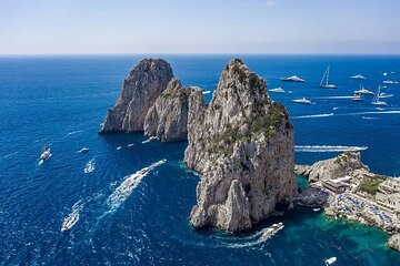 Half Day Boat Tour of Capri Island from Positano