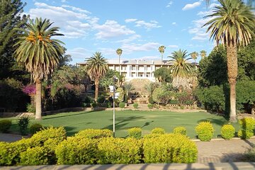 Windhoek City Tour And Modern Lifestyle Experience ! 