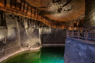 Wieliczka Salt Mine Guided Tour with Transport