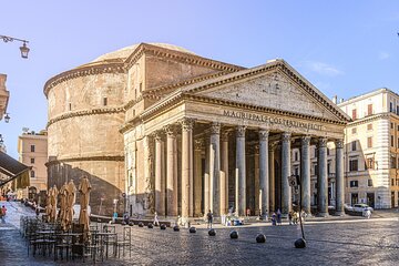 Explore The Pantheon In A Small Group Guided Tour