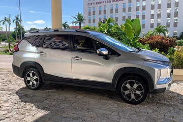 Small SUV Transfer from Tulum Airport to Tulum (Round Trip)