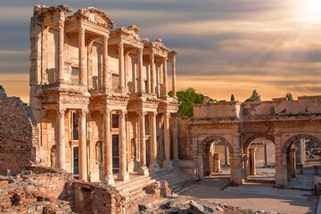 Private Ephesus Tour and Adaland Aquapark 