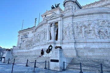 Group or Private Tour of Rome’s Iconic Altar with Panoramic Views