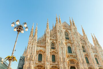 Skip the Line Guided Tour to Milan Cathedral & Duomo Rooftop