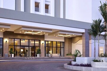 Montego Bay Airport Transfer to Riu Palace Aquarelle Hotel