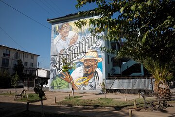 Explore Southern Santiago neighborhoods
