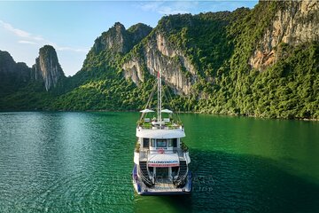 Ha Long Bay 5 Star Sonata Cruise with Traditional Music and Lunch