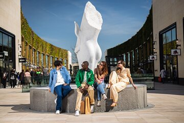Giverny McArthurGlen Outlet Village Roundtrip Transfer from Paris