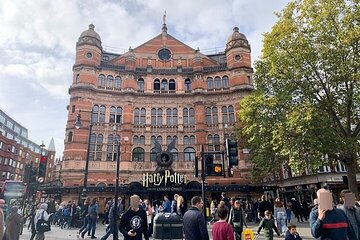 Private Guided Tour of Harry Potter Locations - English/ Italian
