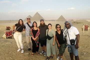 Private Giza Pyramids, Sphinx, Saqqara, and Memphis Full-Day Tour
