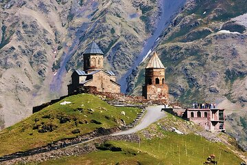 Private Jvari Monatery Zhinvali Ananuri and Kazbegi Tour