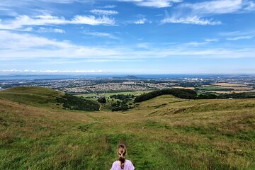 Edinburgh Skyline Guided Hillwalk