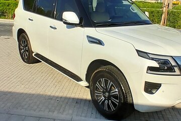 Dubai Full-Day Private Car and Driver Hire